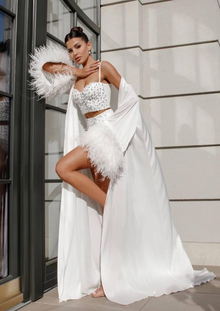 What type of fabrics are available for bridal robes?