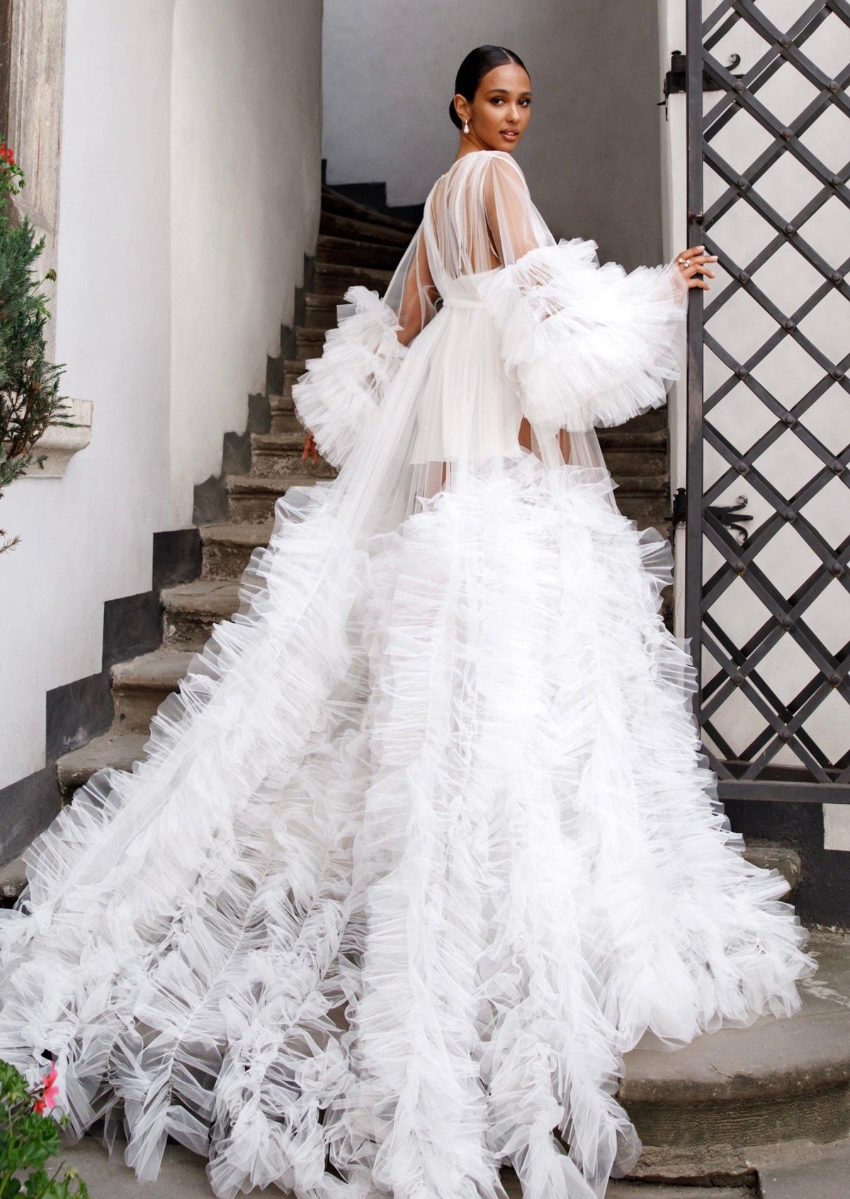 Designer Bride Robe Bridal Robes – Elegant & Luxurious Wedding Day Essentials